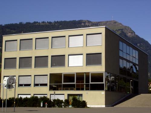 Schulhaus Rigi